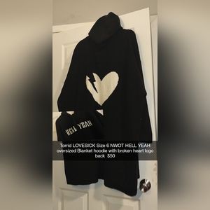 Torrid LOVESICK Logo Size 6 Oversized Blanket Hoodie Black "Hell Yeah"